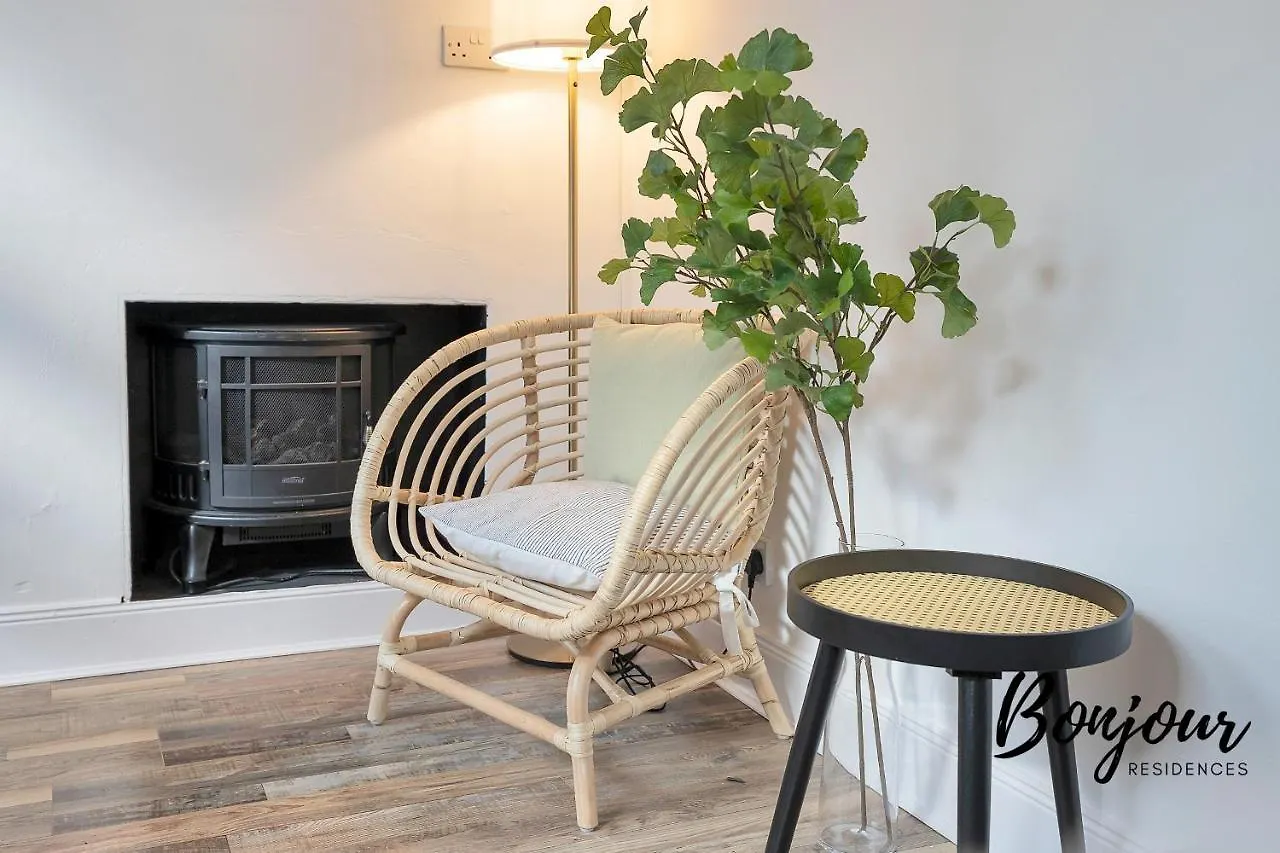 Apartment Charming 2Br-1Ba By Bonjour Residences Edinburgh